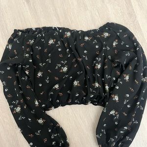 Black cropped long sleeve